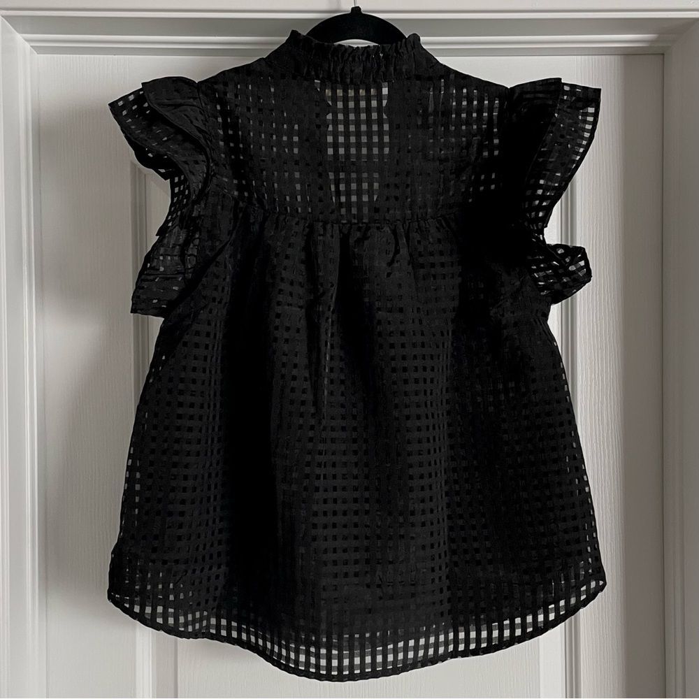 New In Black Textured Ruffled Sleeve Women's Top House Size S - Picture 3 of 9